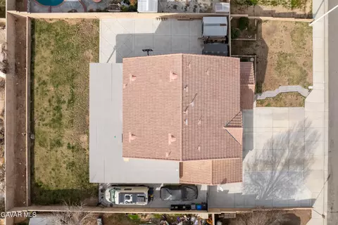 View/Area - 1616 Thomas Dr, Lancaster, CA 93535 photo 3 of 6