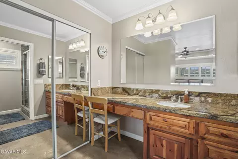 Bath - 43860 Fenner Ave, Lancaster, CA 93536 photo 2 of 3