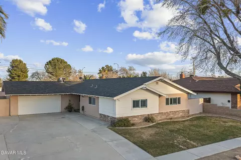 Other - 43860 Fenner Ave, Lancaster, CA 93536 photo 4 of 5