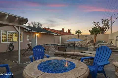 Exterior - 43860 Fenner Ave, Lancaster, CA 93536 photo 4 of 8