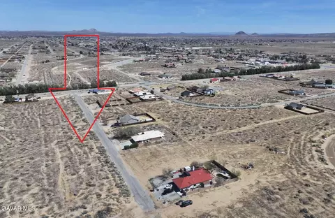 6837 Quezon Ave, California City, CA 93505