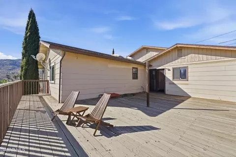 Exterior - 20812 Quail Springs Rd, Tehachapi, CA 93561 photo 5 of 9