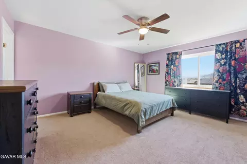 Bedroom - 20812 Quail Springs Rd, Tehachapi, CA 93561 photo 3 of 3