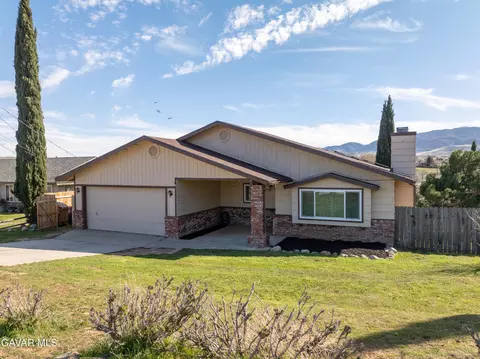 Exterior - 20812 Quail Springs Rd, Tehachapi, CA 93561 photo 9 of 9