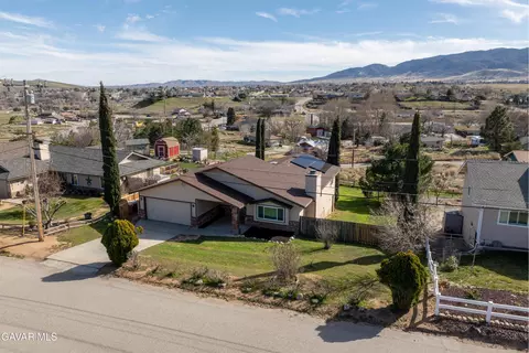 View/Area - 20812 Quail Springs Rd, Tehachapi, CA 93561 photo 6 of 7