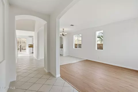 2134 Shellbark Ct, Palmdale, CA 93551 photo 9
