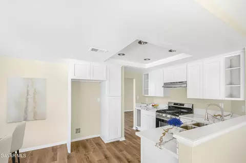 Kitchen - 37717 49th St, Palmdale, CA 93552 photo 2 of 2