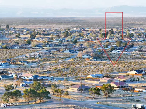 20642 Fenmore Dr, California City, CA 93505