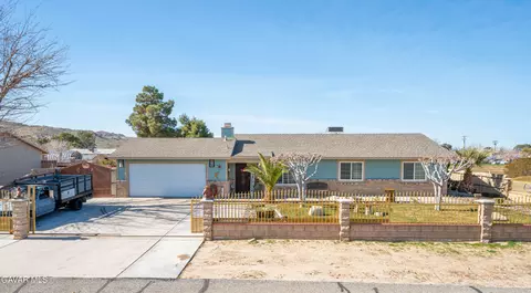40333 168th St E, Palmdale, CA 93591