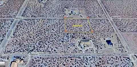 10406 Glen Rd, California City, CA 93505