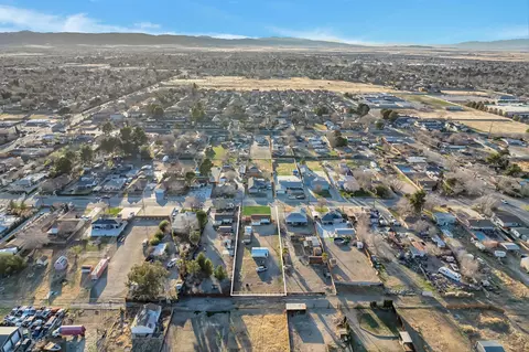 View/Area - 43308 18th St W, Lancaster, CA 93534 photo 2 of 9