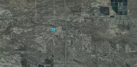 25 Th St W St W, Rosamond, CA 93560 photo 5