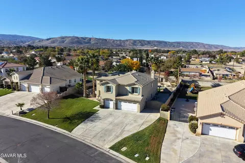 View/Area - 41647 Palermo Ct, Lancaster, CA 93536 photo 3 of 7
