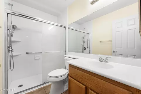Bath - 41647 Palermo Ct, Lancaster, CA 93536 photo 1 of 12