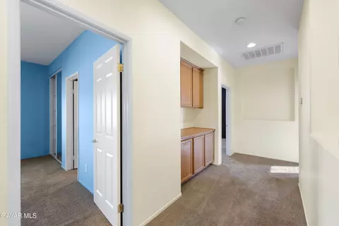 Entry Way - 41647 Palermo Ct, Lancaster, CA 93536 photo 4 of 4