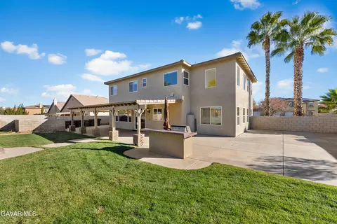 Exterior - 41647 Palermo Ct, Lancaster, CA 93536 photo 7 of 13