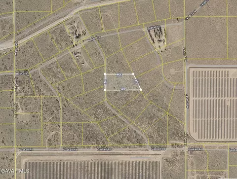 Between Gaskell Rd And Bobtail Ln, Rosamond, CA 93560