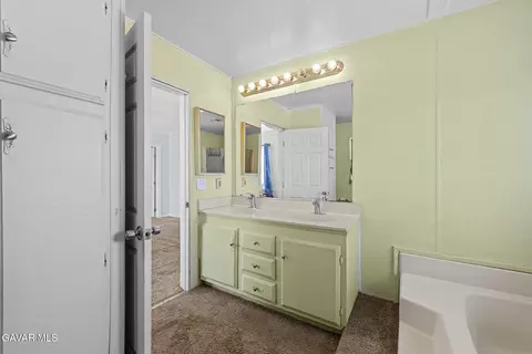 8332 Avenue E4 W, Lancaster, CA 93536 photo 29