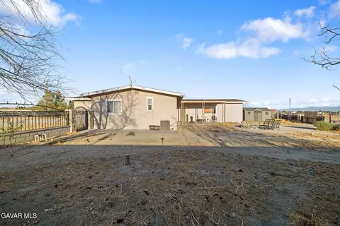 8332 Avenue E4 W, Lancaster, CA 93536 photo 31