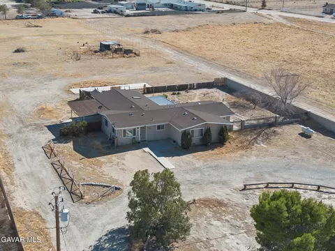 8332 Avenue E4 W, Lancaster, CA 93536 photo 41
