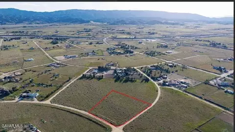 46331 Eaglefall Ave, Lancaster, CA 93536