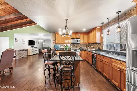 413 W 223rd St, Carson, CA 90745 photo 19
