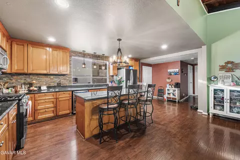 413 W 223rd St, Carson, CA 90745 photo 16