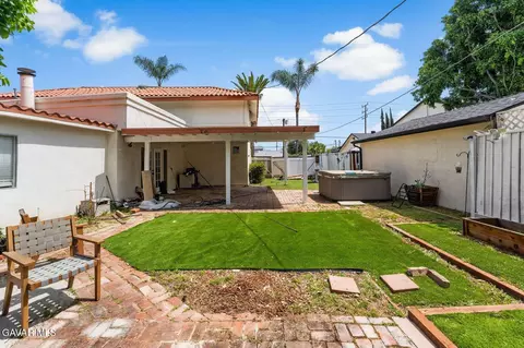 7431 Vanalden Ave, Reseda, CA 91335 photo 32