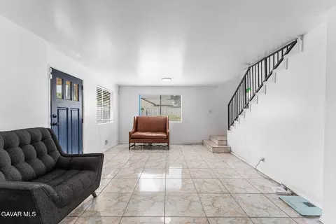 7431 Vanalden Ave, Reseda, CA 91335 photo 6