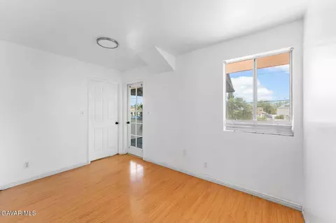 7431 Vanalden Ave, Reseda, CA 91335 photo 30