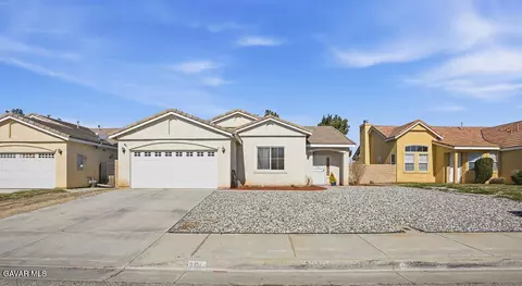 751 Pino Ave, Lancaster, CA 93535