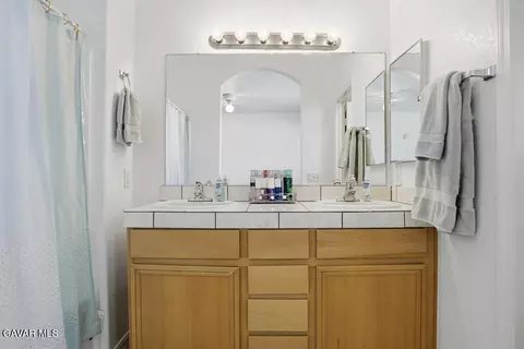 751 Pino Ave, Lancaster, CA 93535 photo 25