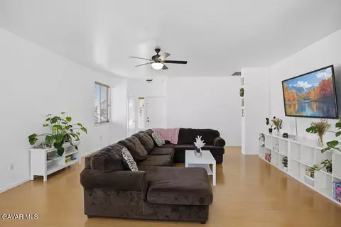 751 Pino Ave, Lancaster, CA 93535 photo 9