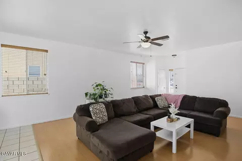 751 Pino Ave, Lancaster, CA 93535 photo 5