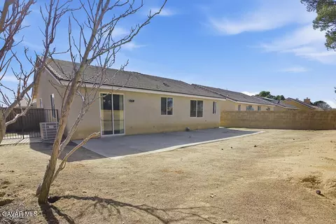 751 Pino Ave, Lancaster, CA 93535 photo 29