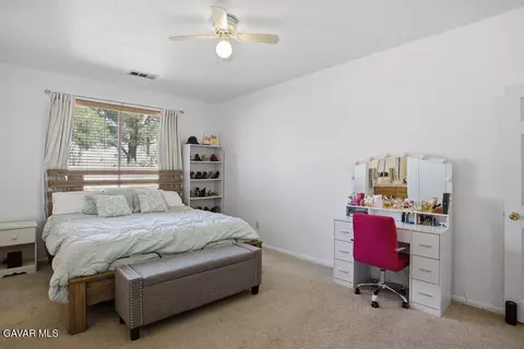751 Pino Ave, Lancaster, CA 93535 photo 22