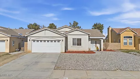 751 Pino Ave, Lancaster, CA 93535 photo 30