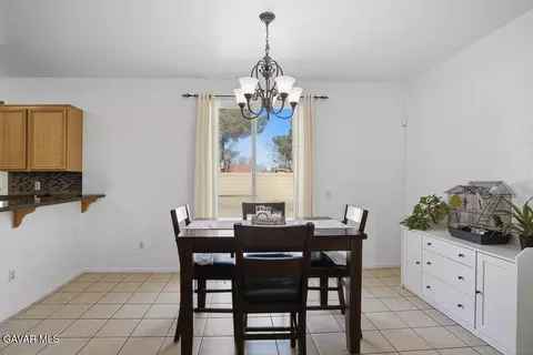 751 Pino Ave, Lancaster, CA 93535 photo 8