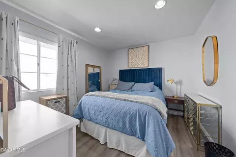 Bedroom - 44519 Shadowcrest Dr, Lancaster, CA 93536 photo 4 of 4