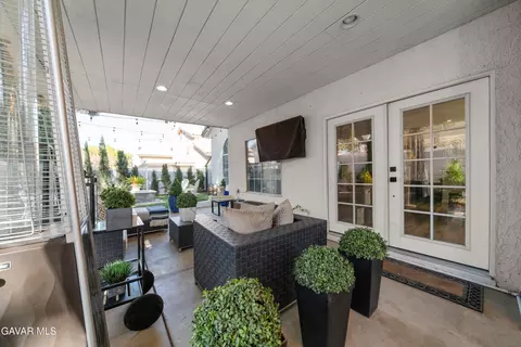Other - 44519 Shadowcrest Dr, Lancaster, CA 93536 photo 6 of 7