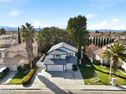 44519 Shadowcrest Dr, Lancaster, CA 93536