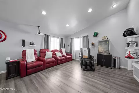 Living - 44519 Shadowcrest Dr, Lancaster, CA 93536 photo 1 of 1