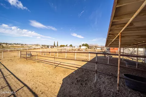 Other - 10872 Peach Ave, Hesperia, CA 92345 photo 7 of 9