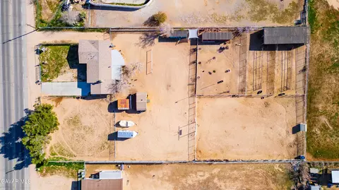 View/Area - 10872 Peach Ave, Hesperia, CA 92345 photo 8 of 12