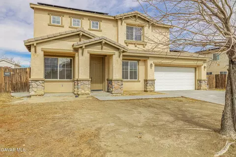 3237 Summer Breeze Ave, Rosamond, CA 93560