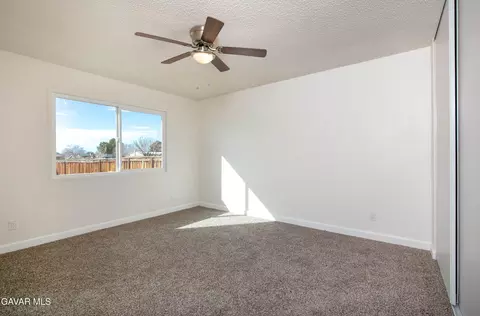 Bedroom - 40629 178th St, Lake Los Angeles, CA 93535 photo 1 of 5