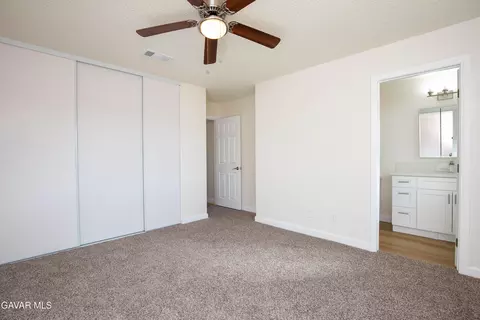 Bedroom - 40629 178th St, Lake Los Angeles, CA 93535 photo 2 of 5