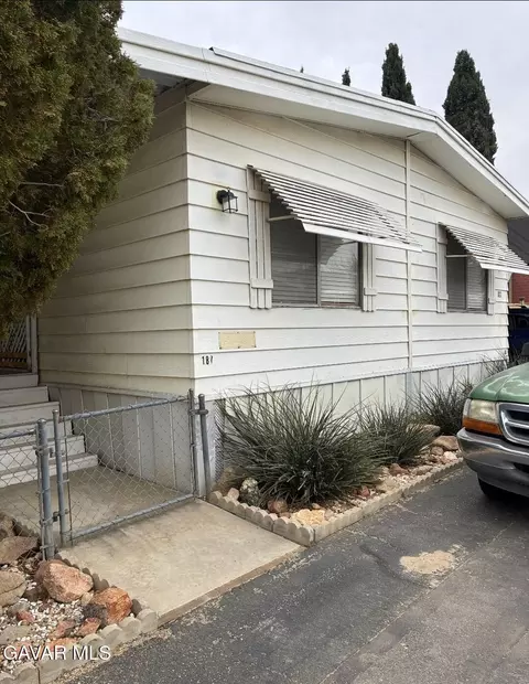 5711 Columbia Way #187, Lancaster, CA 93536