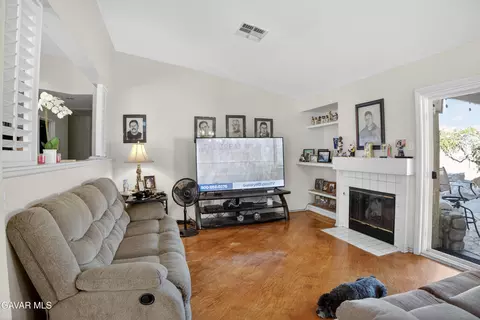 5868 Opal Ave, Palmdale, CA 93552 photo 5