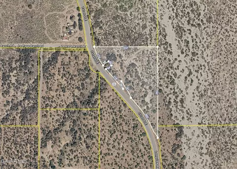 29500 Longview Rd, Littlerock, CA 93543